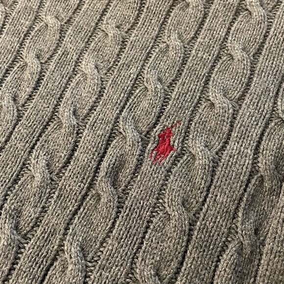 Ralph Lauren Women’s Charcoal Cable Knit Crewneck Sweater - Picture 3 of 4